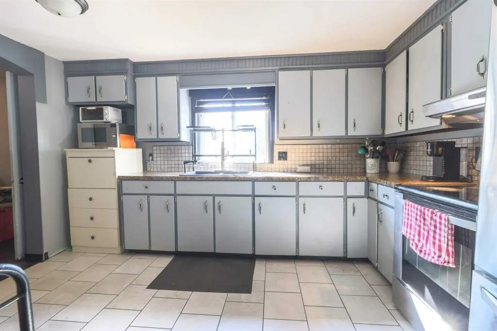 3432 Township Rd 360