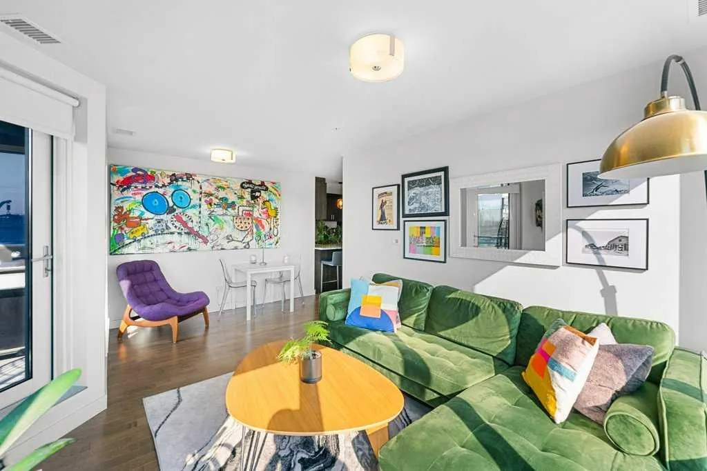 303 13 Avenue SW, #810