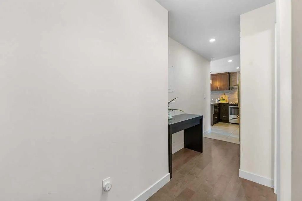 303 13 Avenue SW, #810