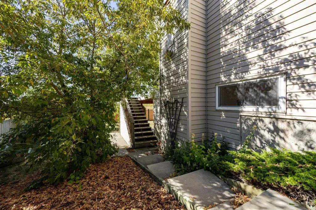 52 Citadel Vista Green NW