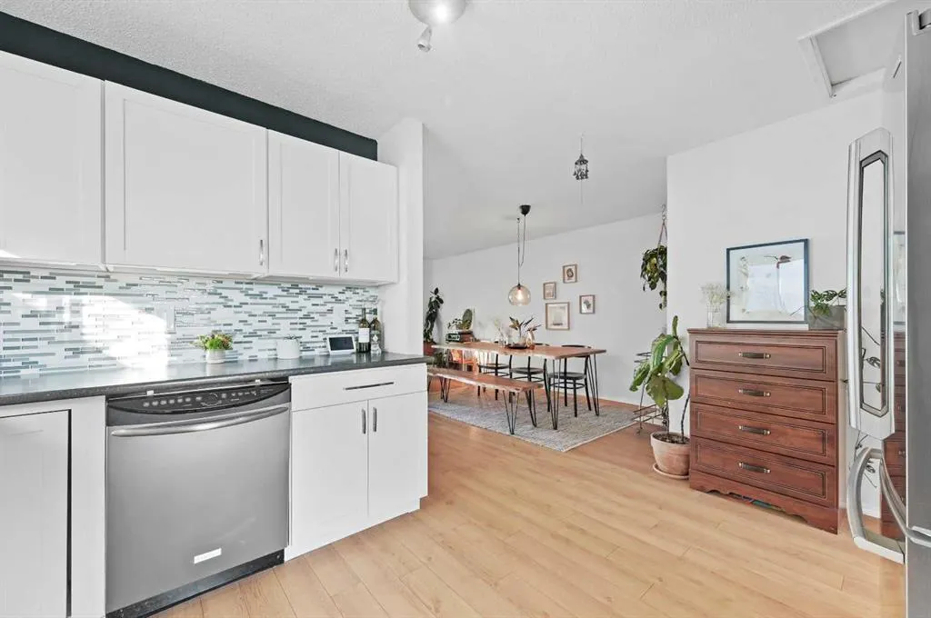 58 Berwick Rise NW