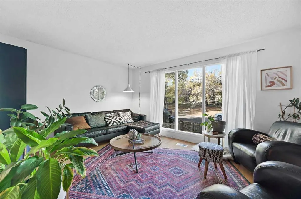 58 Berwick Rise NW
