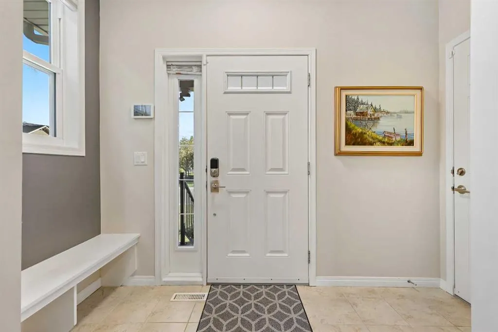 194 Canals Close SW