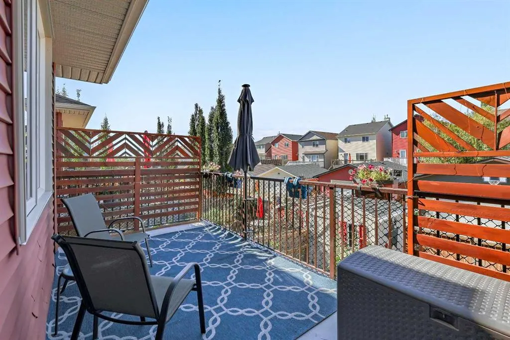 194 Canals Close SW