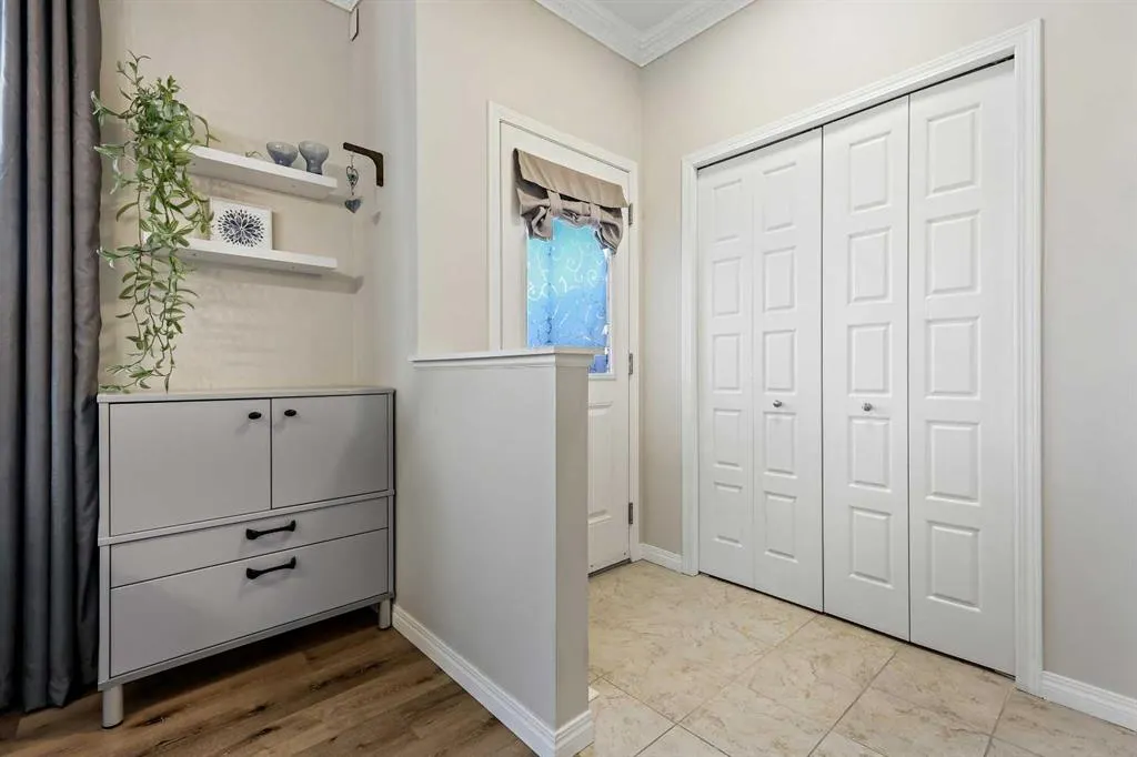194 Canals Close SW