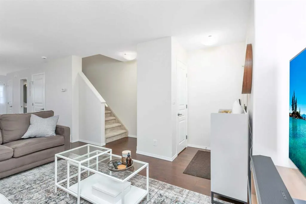 339 Viscount Drive, #303