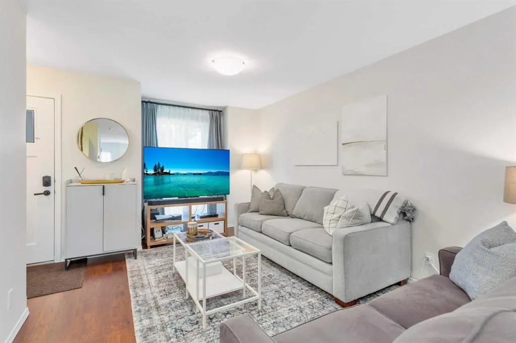 339 Viscount Drive, #303