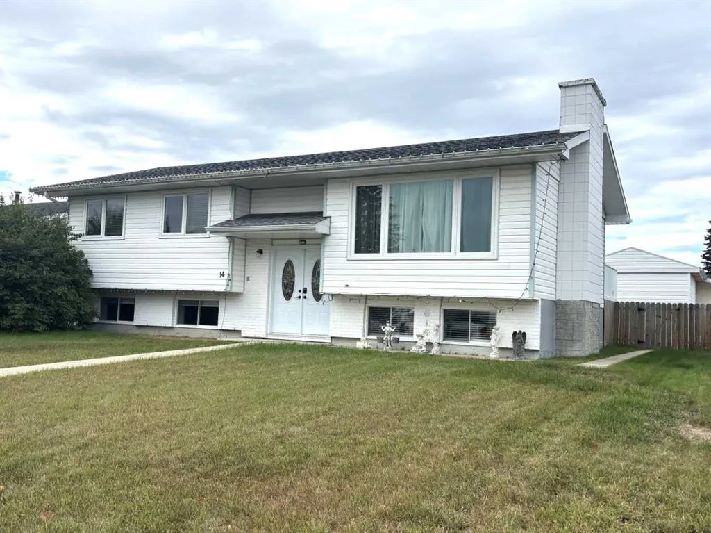 14 Sakwatamau Drive