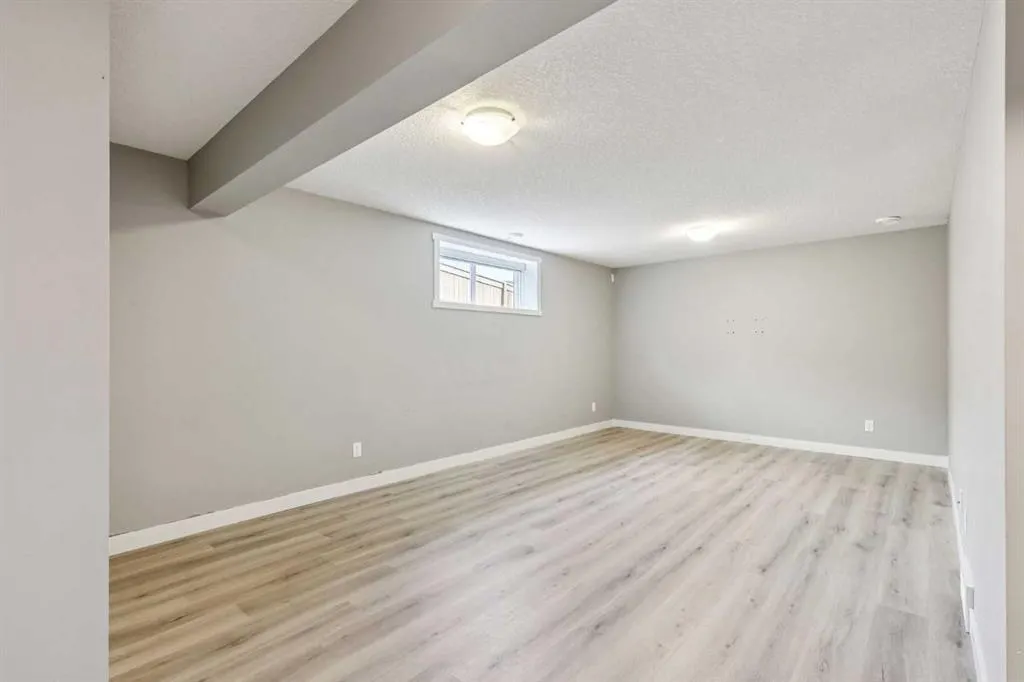 36 Sunrise Crescent