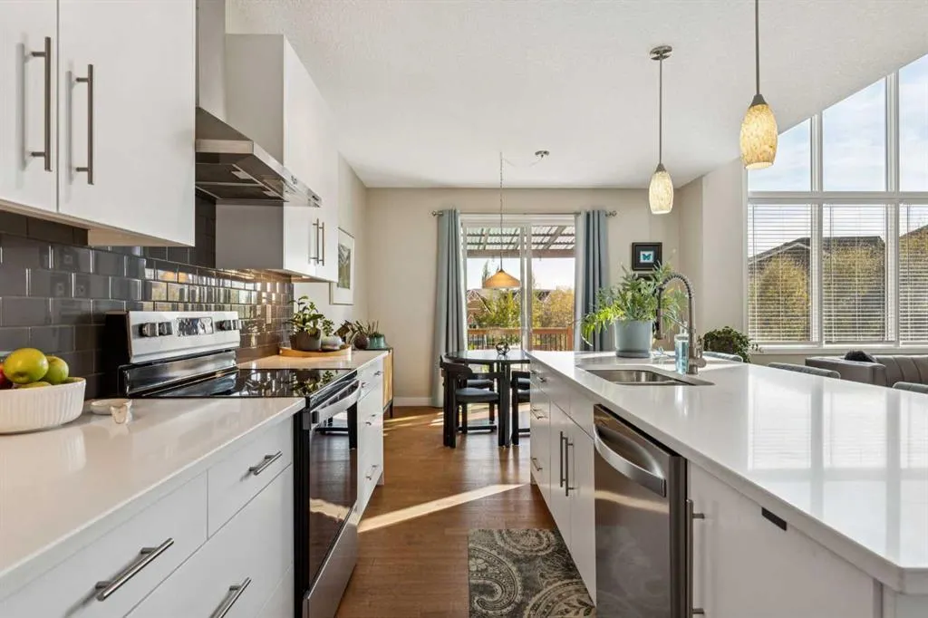 36 Sunrise Crescent