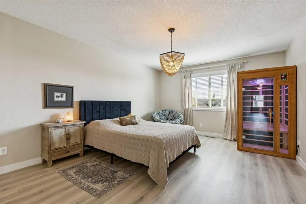 36 Sunrise Crescent