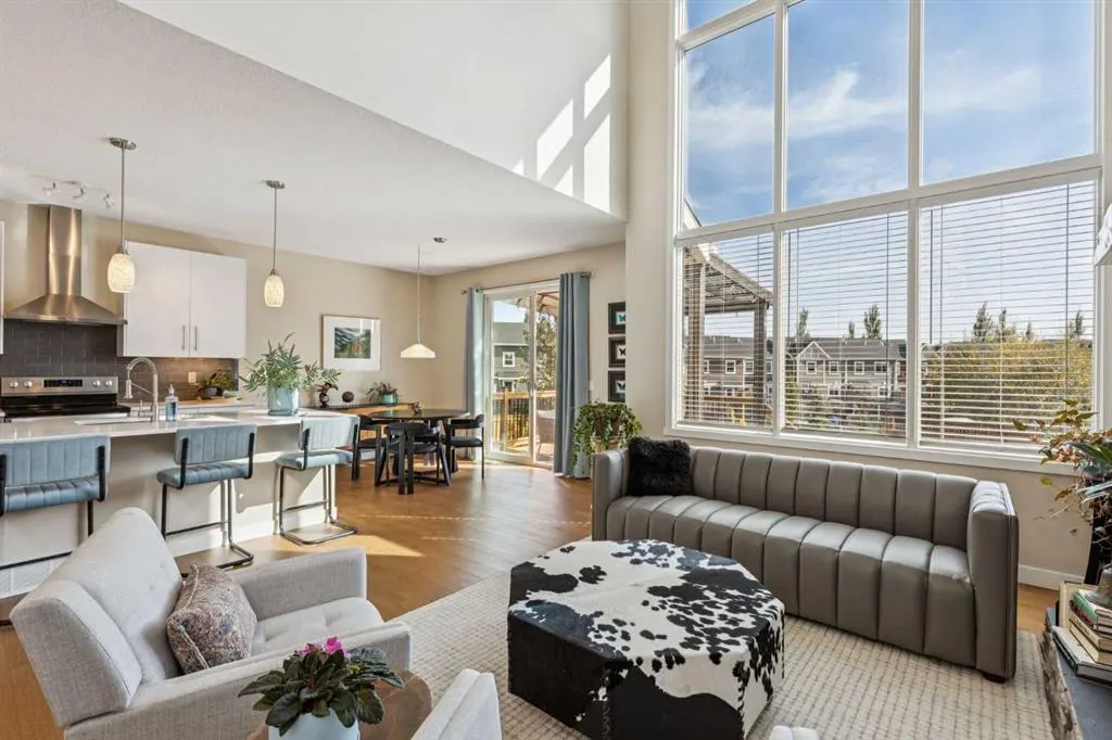 36 Sunrise Crescent