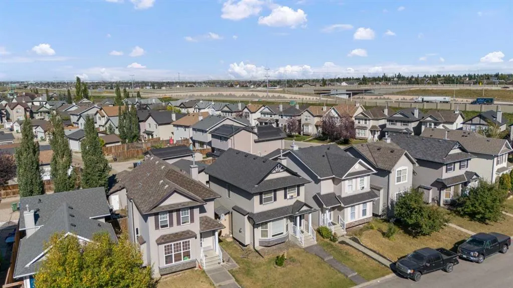 199 Cranberry Close SE