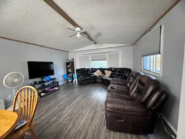 32384 HWY 16