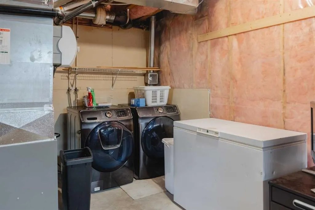 276 Cramond Close SE