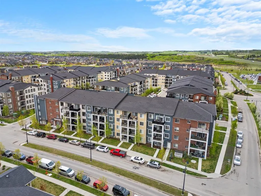 151 Legacy Main Street SE, #8202