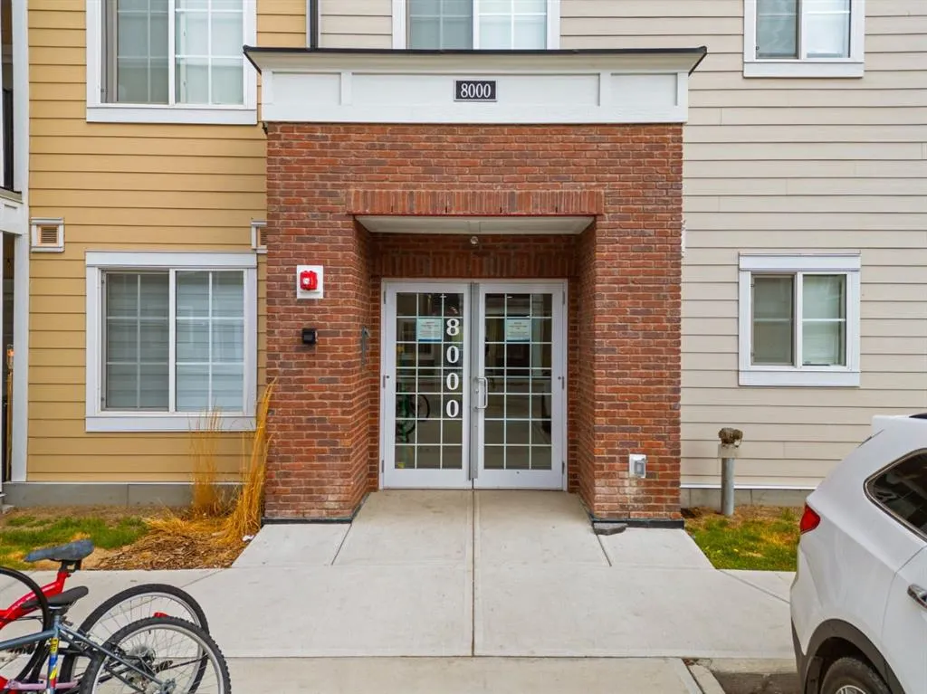 151 Legacy Main Street SE, #8202