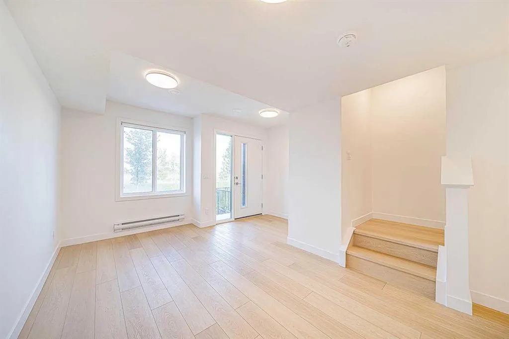 8535 19 Avenue SE, #105