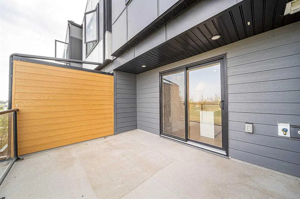 8535 19 Avenue SE, #105