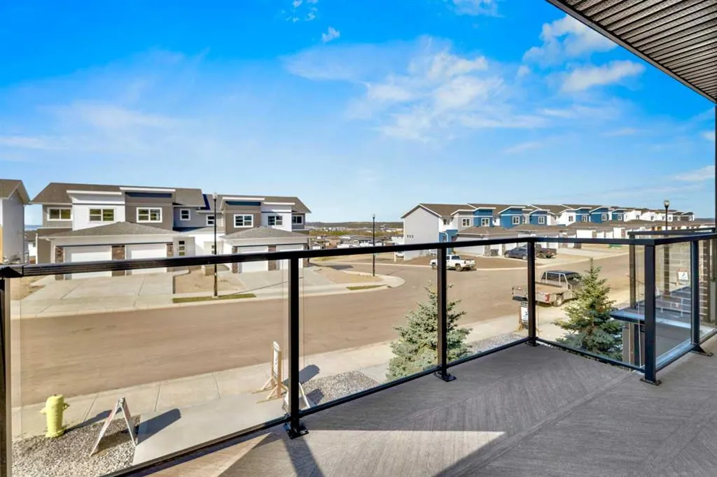 26 Violet Point