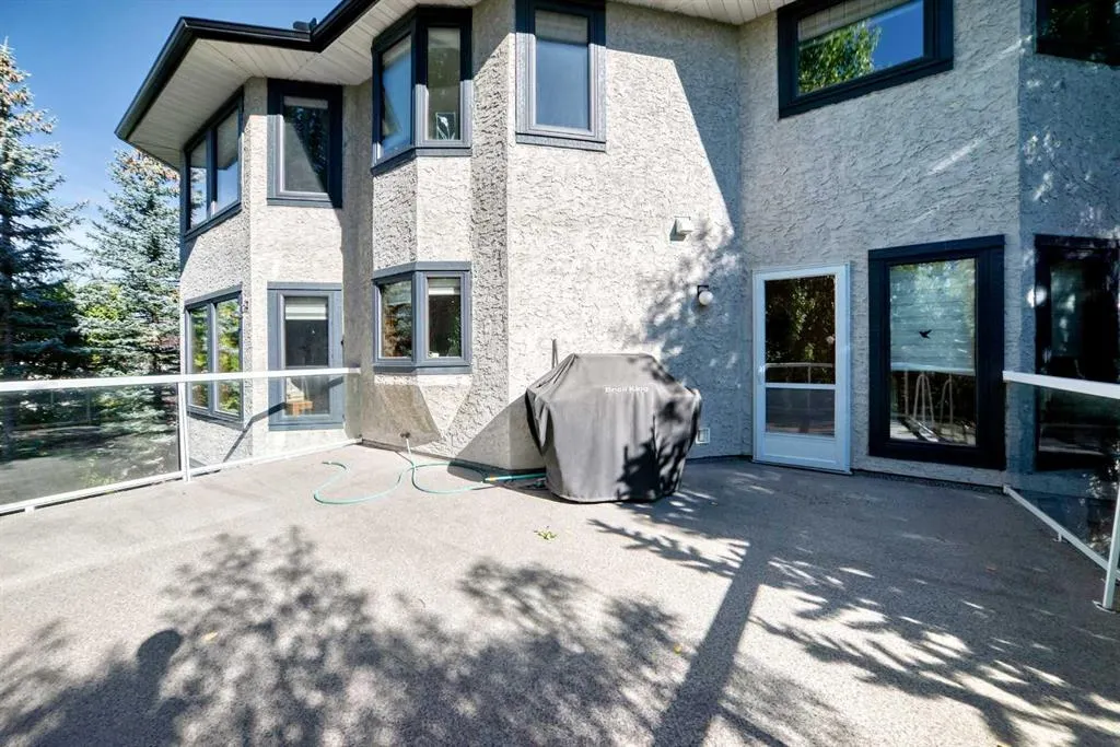 52 Scenic Ridge Place NW