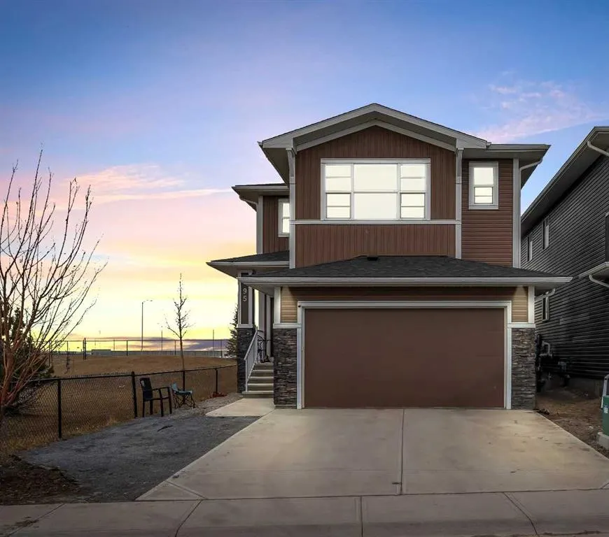 95 Redstone Heights NE