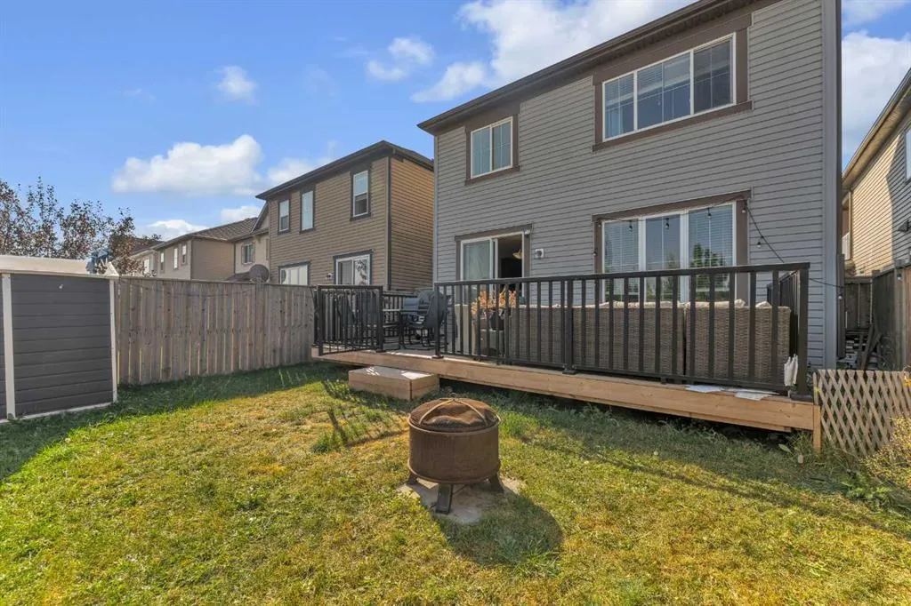 568 Windbrook Heights SW