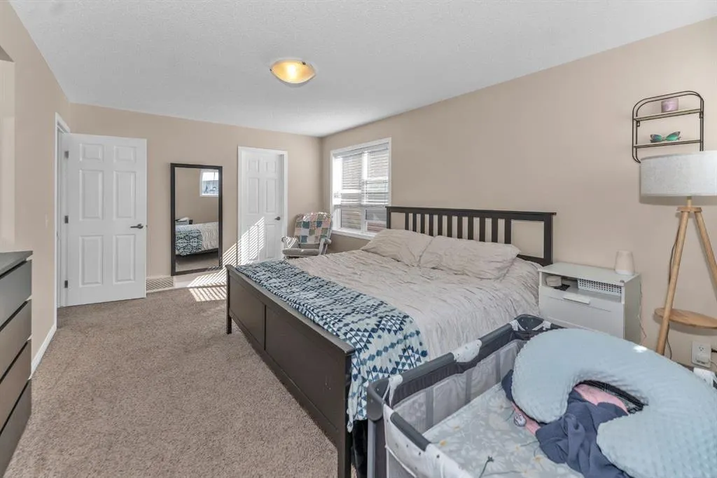 568 Windbrook Heights SW