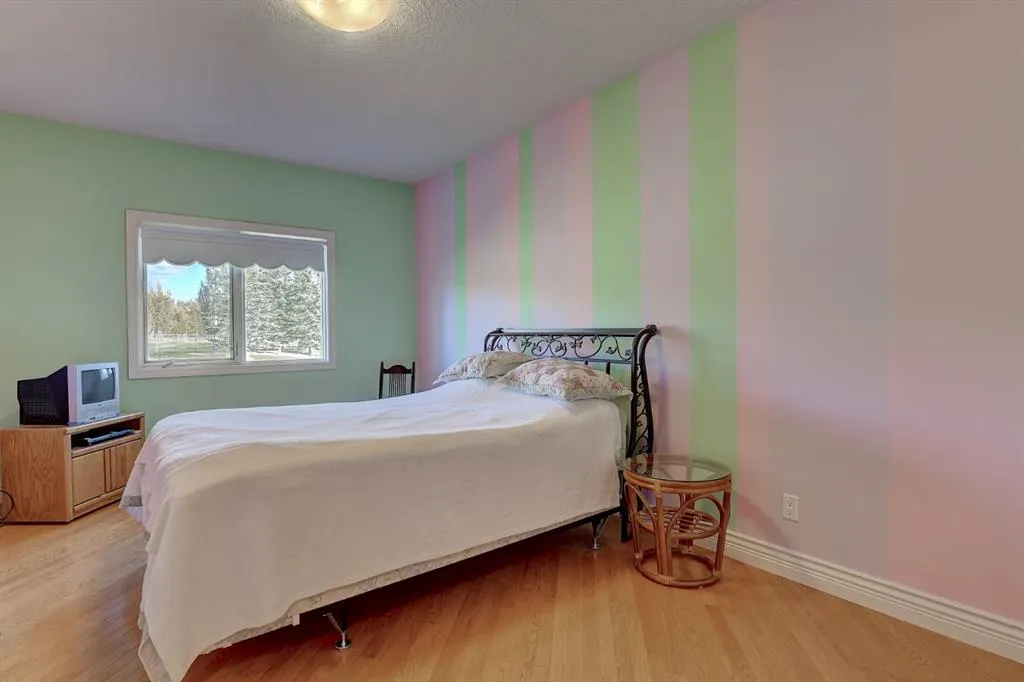1716 60017 TWP RD 704A