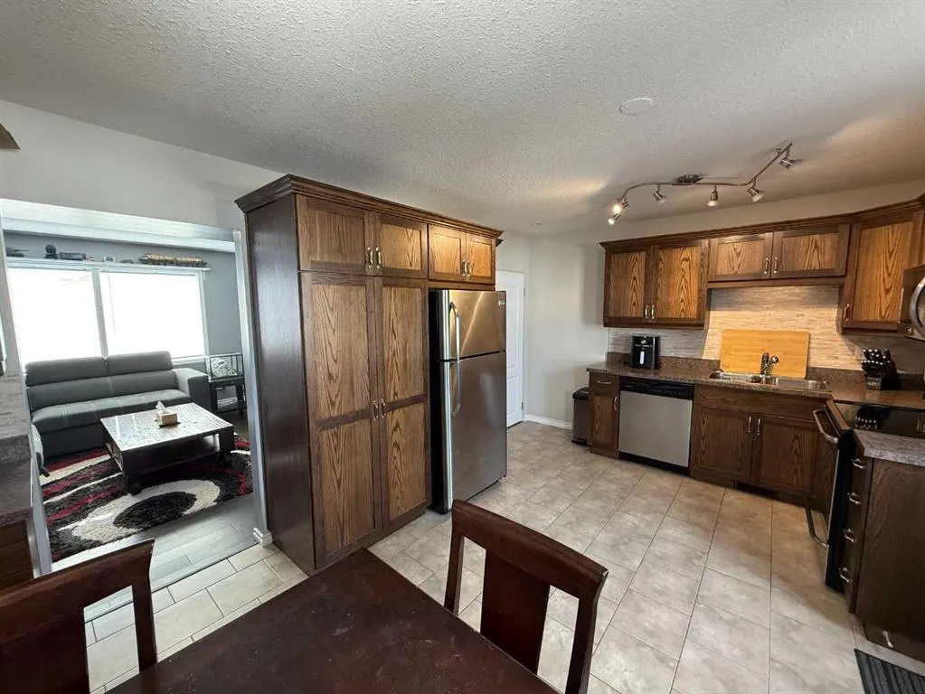 114 Hardisty Avenue, #43