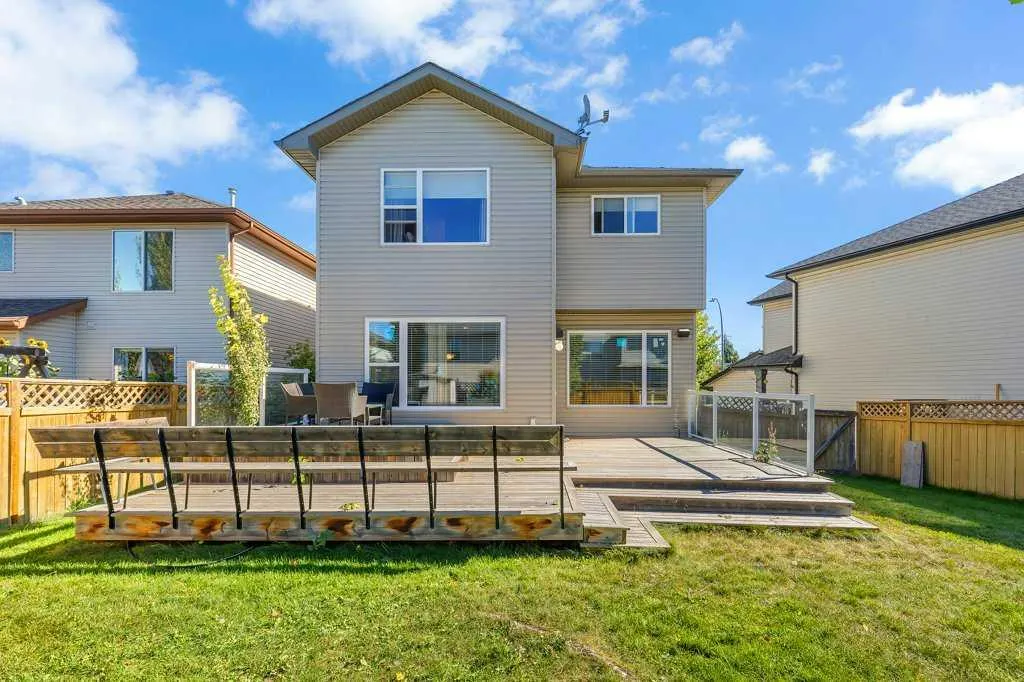 119 Valley Stream Circle NW