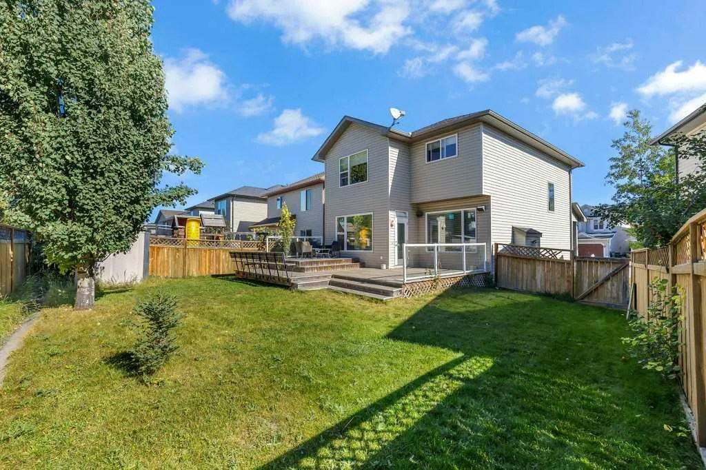 119 Valley Stream Circle NW