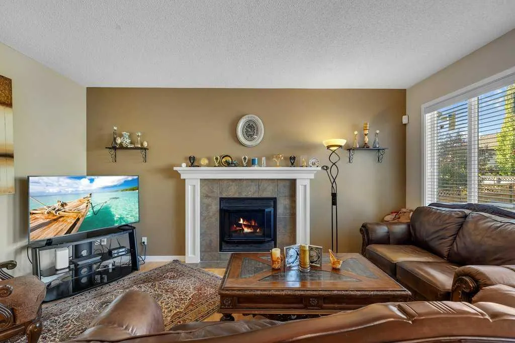 119 Valley Stream Circle NW