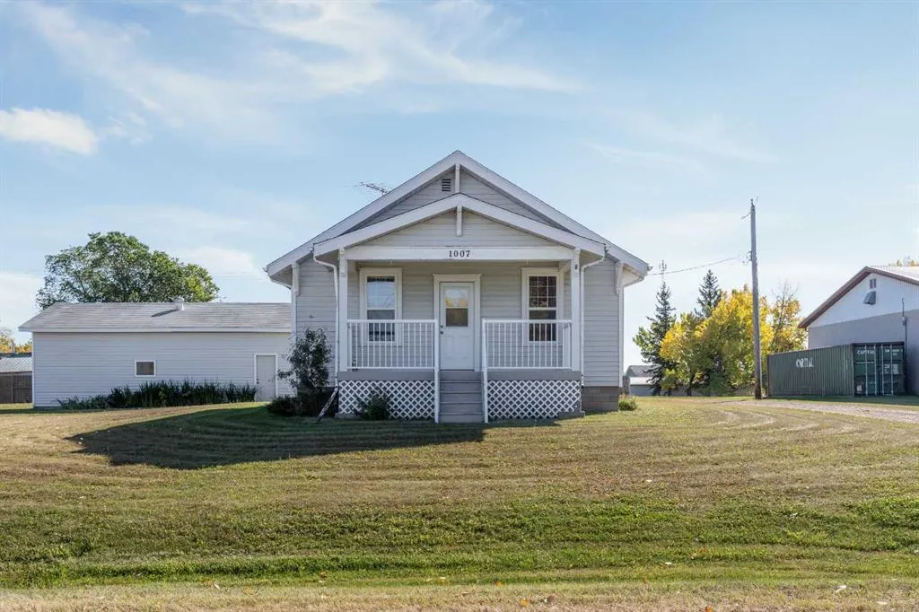 1007 Robert Street