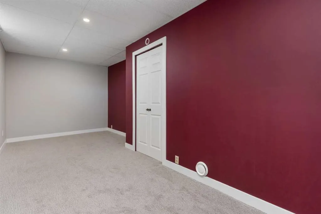 1007 Robert Street