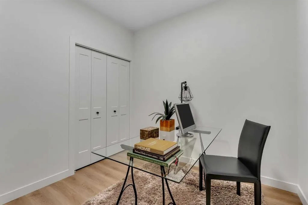 60 Sage Hill Walk NW, #115