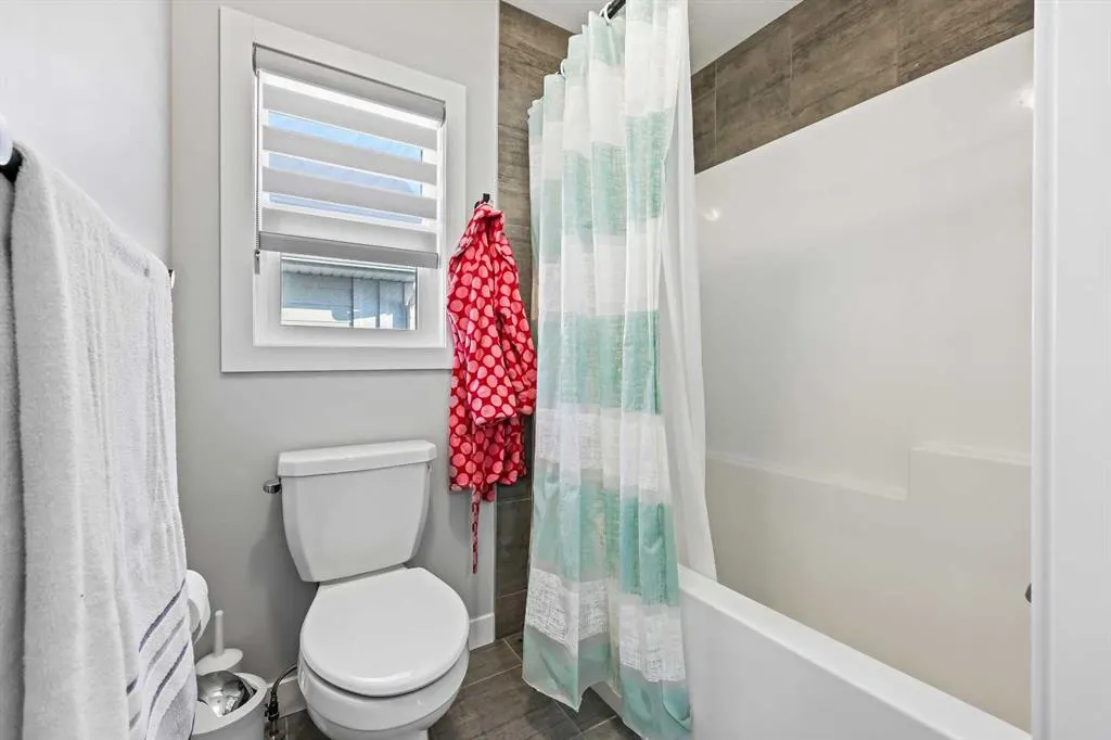 34 Coach Ridge Point SW