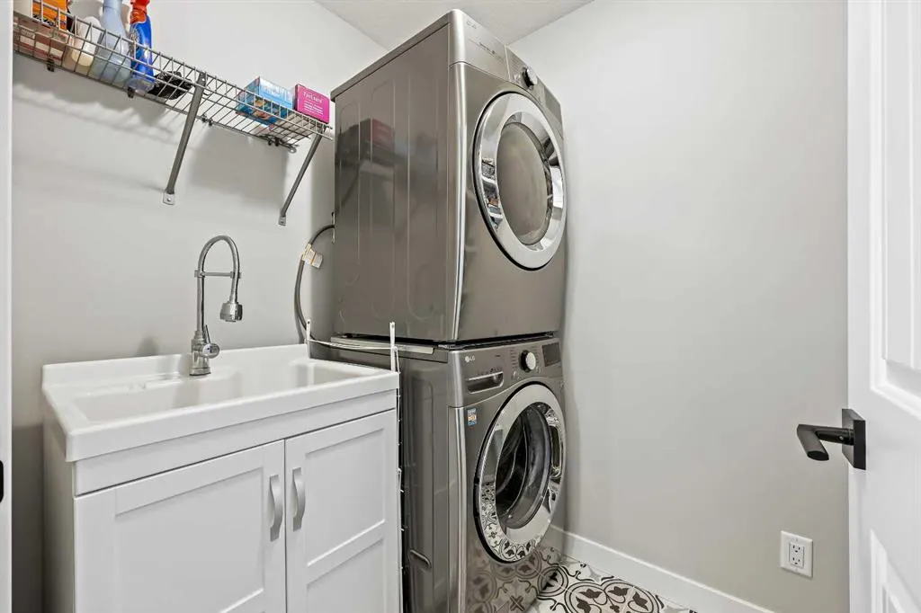34 Coach Ridge Point SW