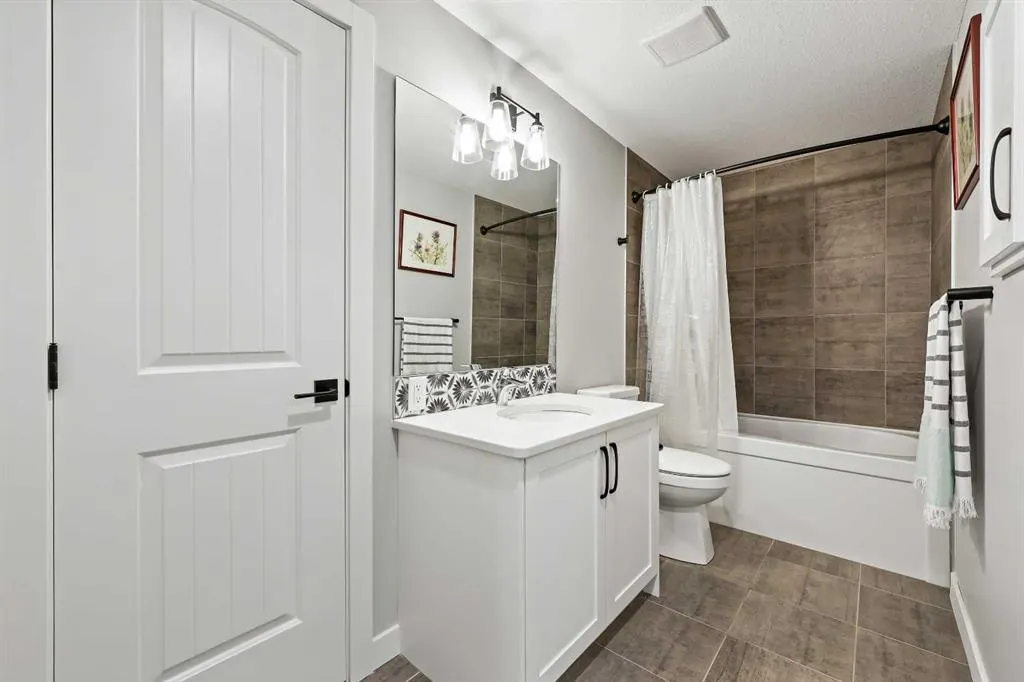 34 Coach Ridge Point SW