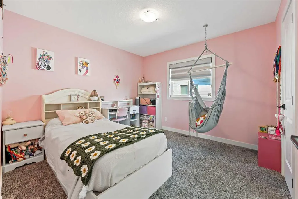 34 Coach Ridge Point SW