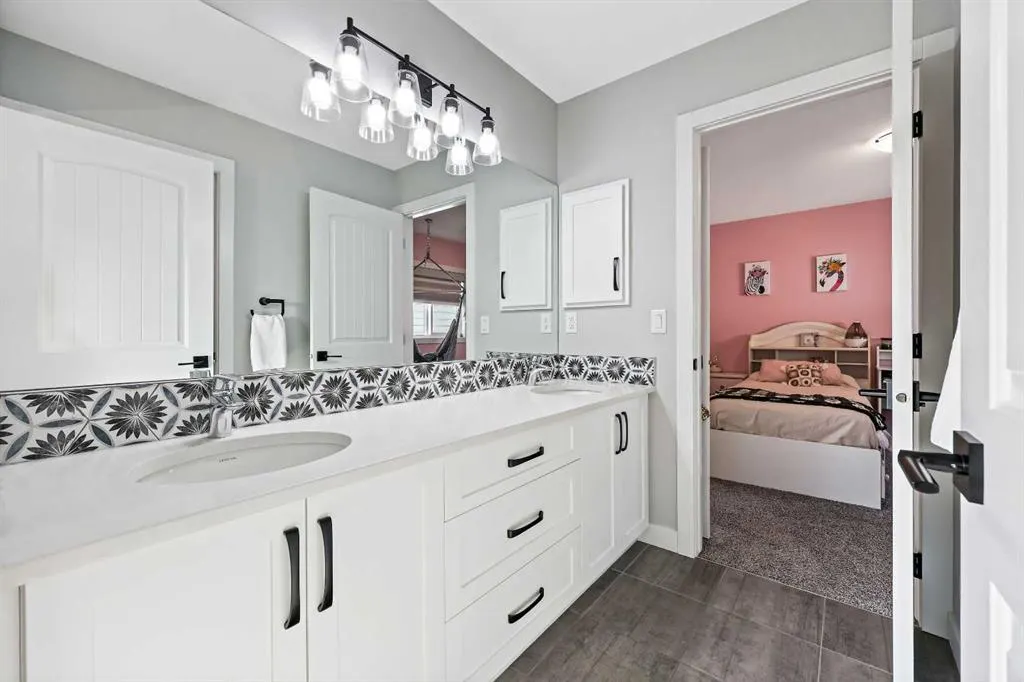 34 Coach Ridge Point SW