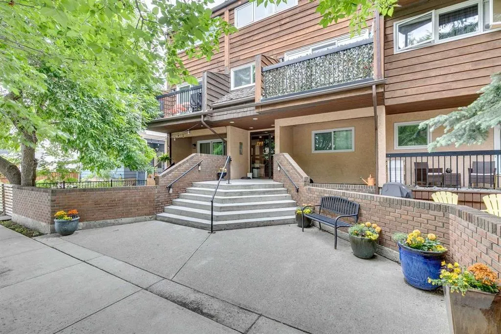 722 4A Street NE, #14