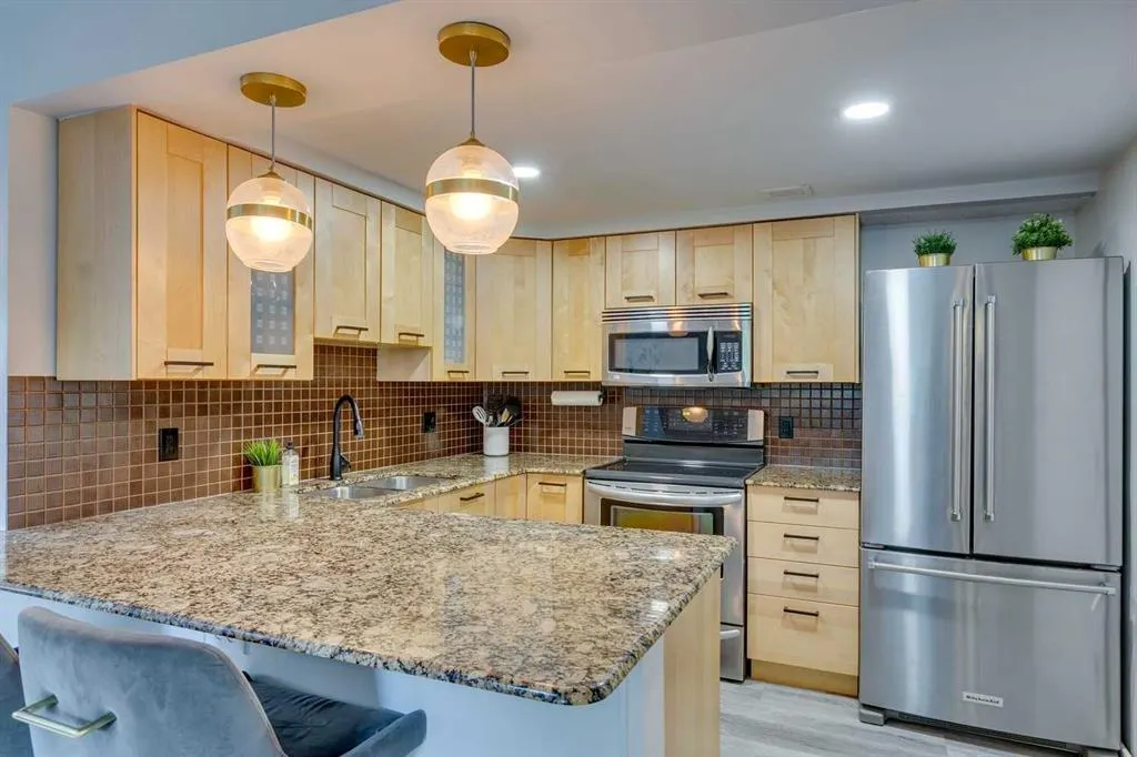 722 4A Street NE, #14