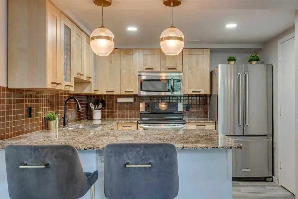 722 4A Street NE, #14