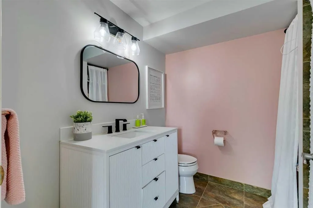 722 4A Street NE, #14