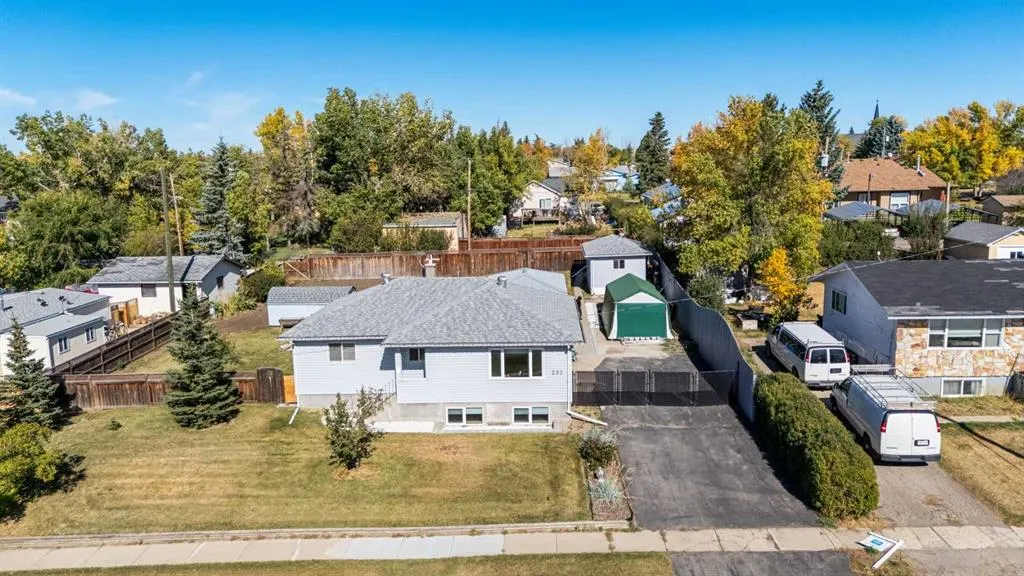 230 Frederick Avenue W