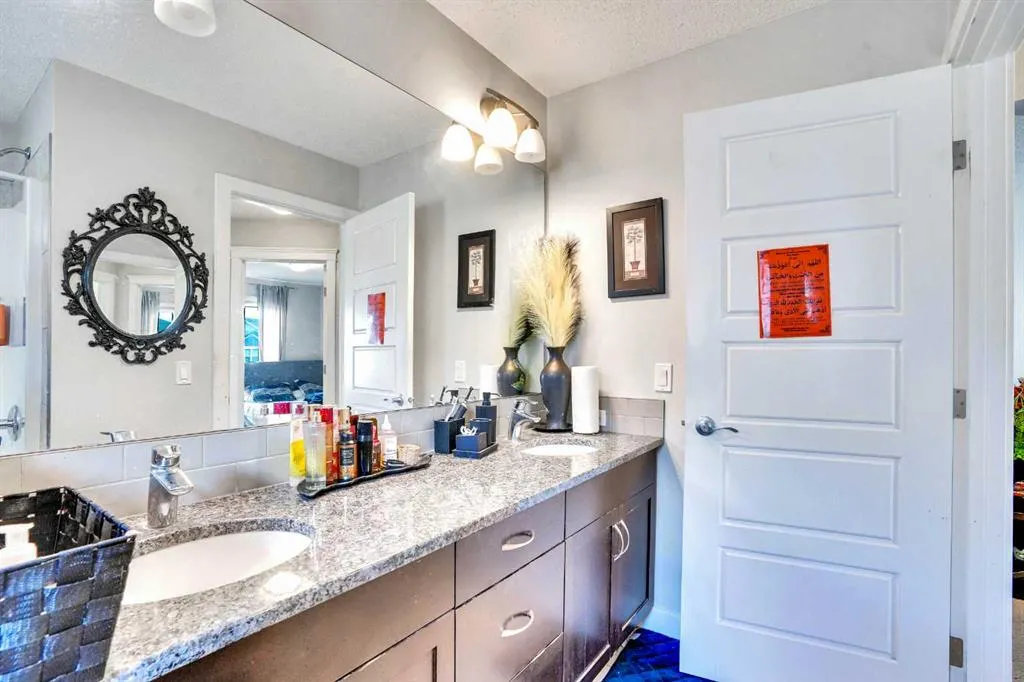 272 Skyview Shores Manor NE