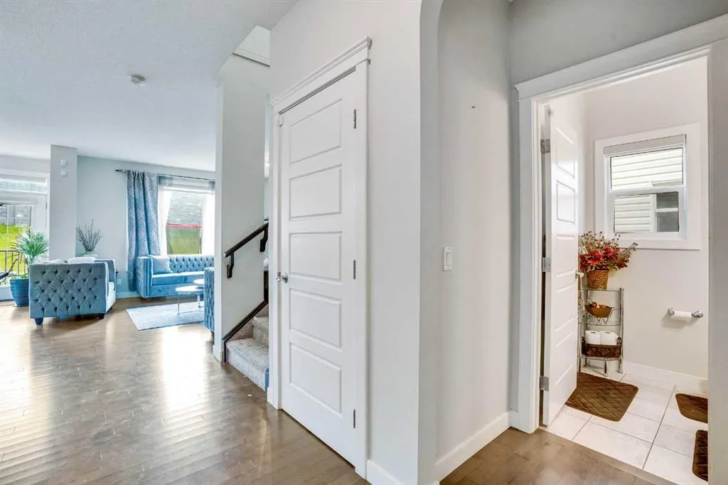 272 Skyview Shores Manor NE