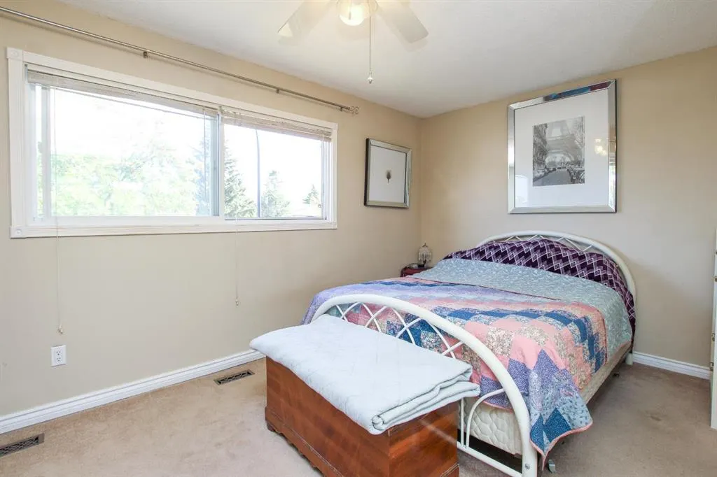 74 Nichols Crescent