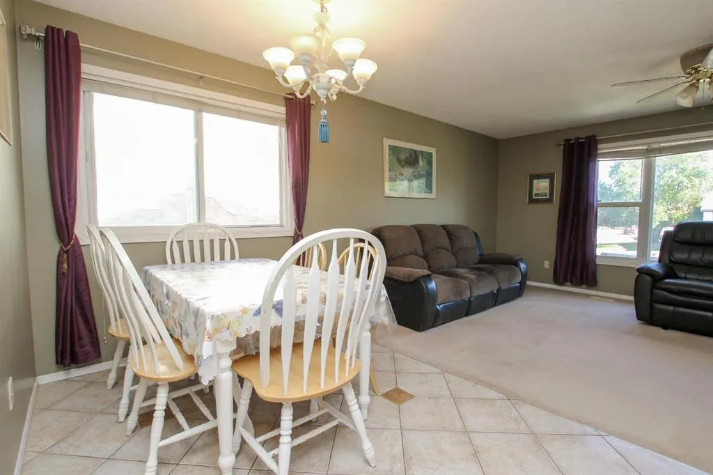 74 Nichols Crescent
